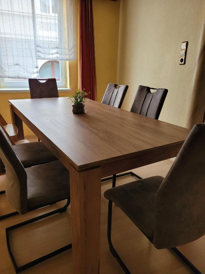 Ferienwohnung Max Mürzzuschlag المظهر الخارجي الصورة